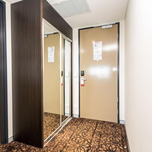 Calamvale Hotel Suites And Conference Centre Brisbane Exterior photo